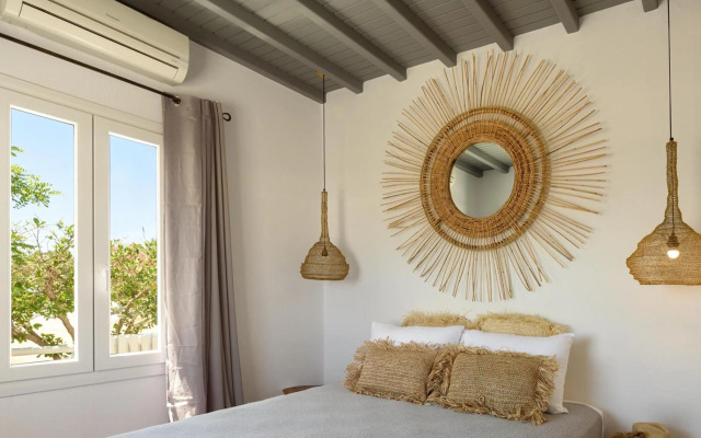 Myconian Platinum Villas