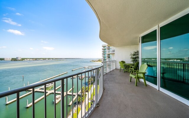 Crb0906 3 Bedroom Condo