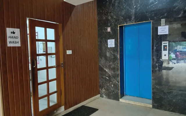Hotel Ganga Azure
