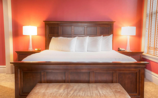 Montvale Hotel