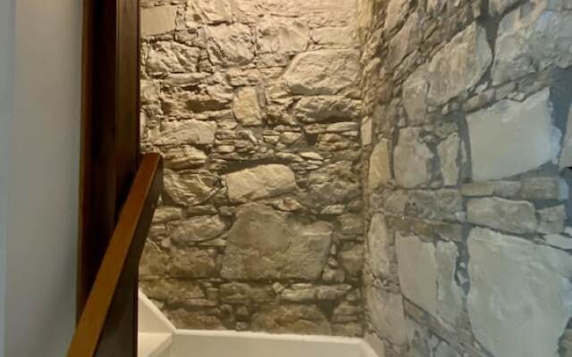 Leonys House in Dhoros