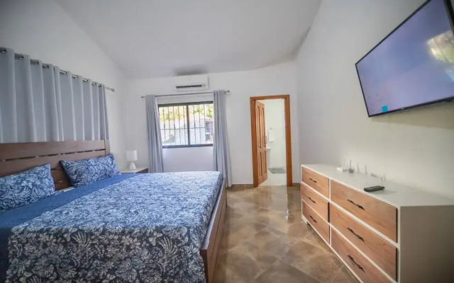 Villa Selena - 5br Villa In Sosua Center!