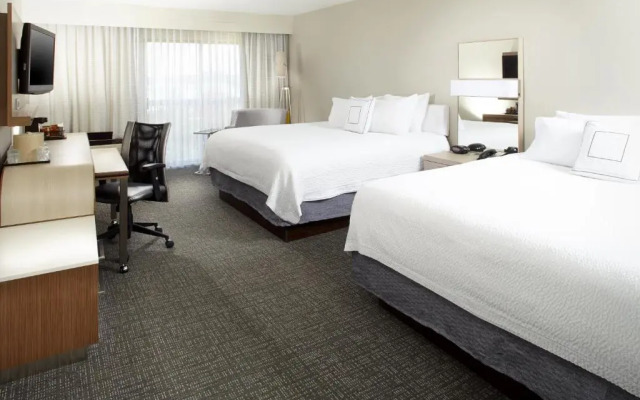 Courtyard by Marriott Detroit Brighton
