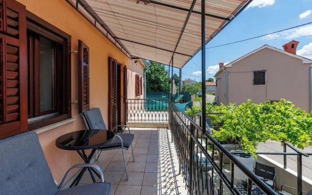 House Papinka With Private Pool & Garden