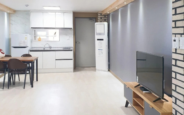 Tongyeong Sarang Hostel