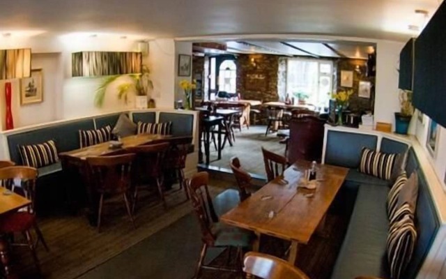 The Crooked Inn