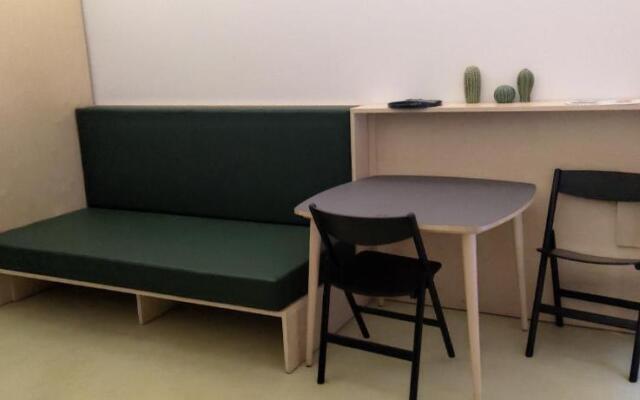 AF 5 - Studio apartment