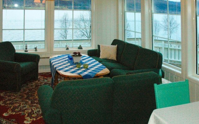 4 Star Holiday Home in Averøy