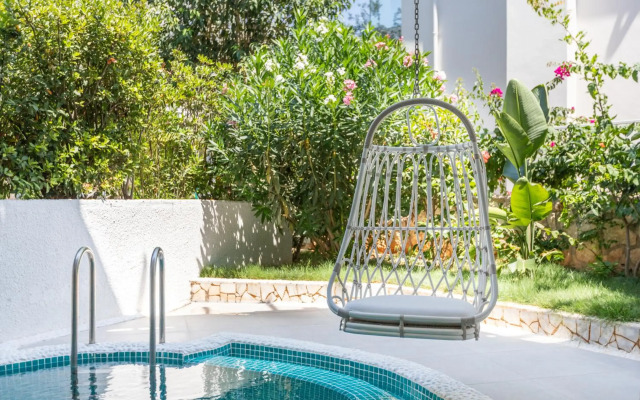 Kalkan Saray Suites - Adults Only