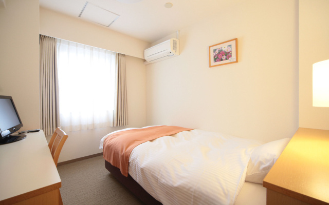 Shin-Osaka Station Hotel