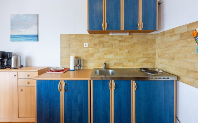 Beautiful Apartment in Dramalj With Wifi and 2 Bedrooms