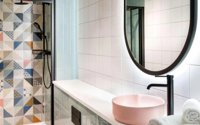 Spark by Hilton London Romford