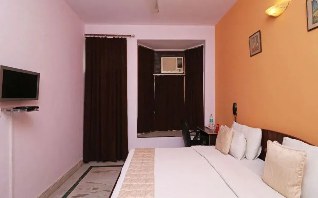 Oyo 708 Hotel Sanjeevni