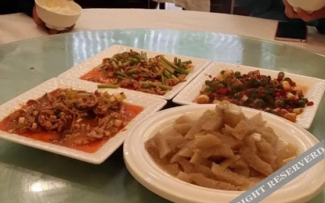 Xinyi Hotel