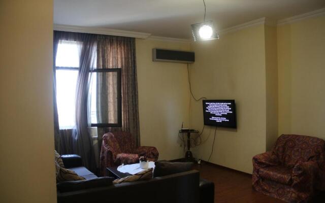 Face House Rustaveli