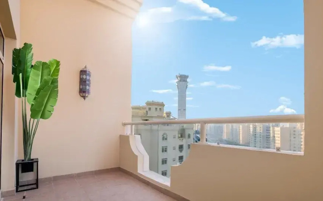 LUX The Shoreline Penthouse Suite