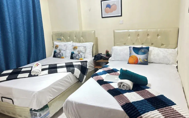Regal Suites