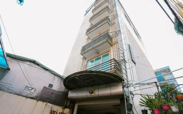 Huong Quynh Hotel