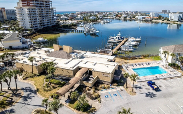 Sandpiper Cove 0022 3 Bedroom Condo