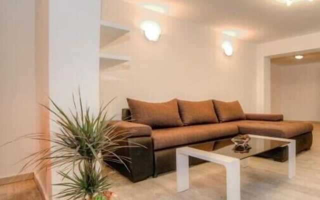 Apartments Orange Medulin
