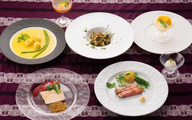 Caro Foresta Nasu Kogen Volpe