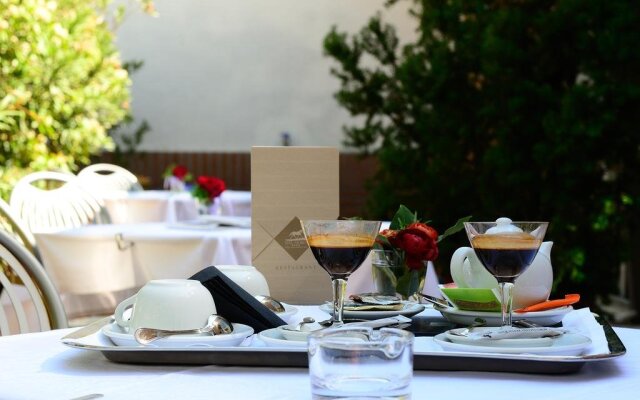 Dal Moro Gallery Hotel