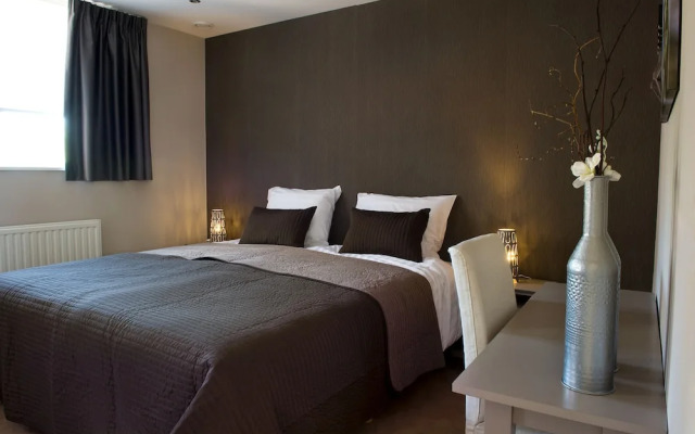 Hotel-Restaurant Thuis!