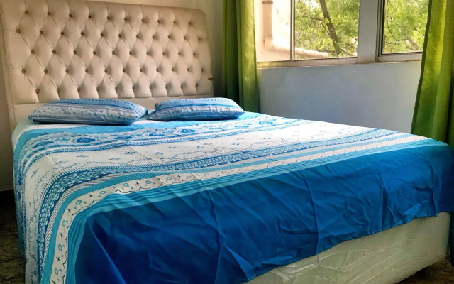 Red Blue Hostel