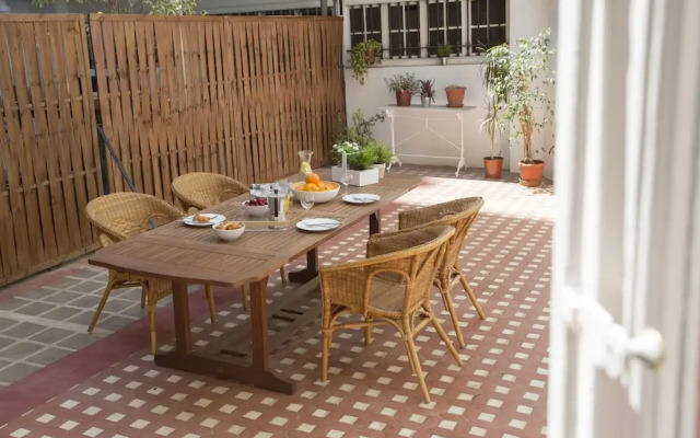 SingularStays Ms Rogers