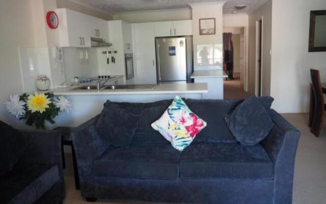 Oceanside Cove Holiday Apartments