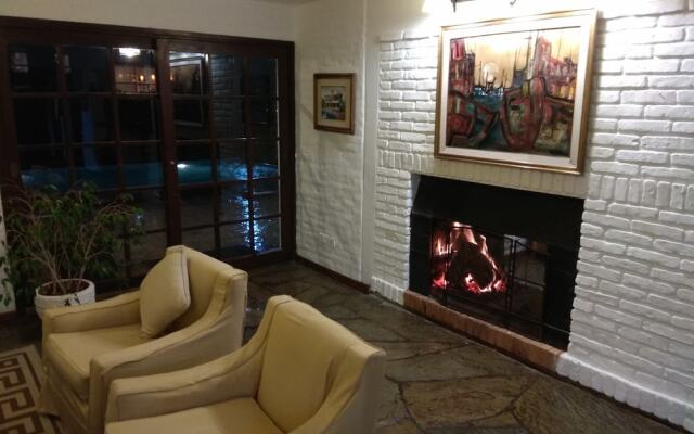 Hotel Camelot