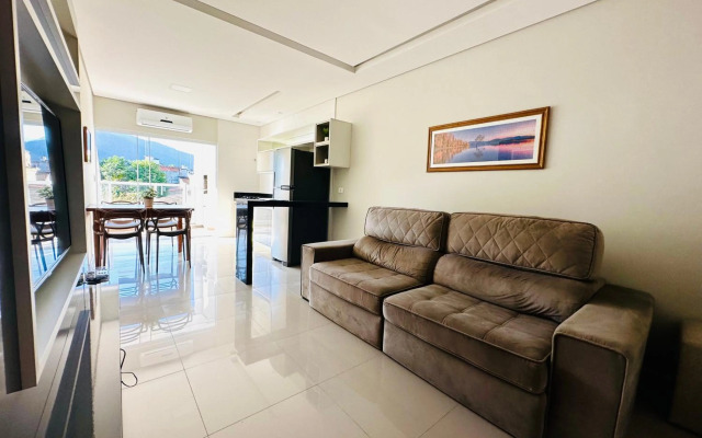 Apto Alto Padrão C/Ar Cond. e Área Gourmet