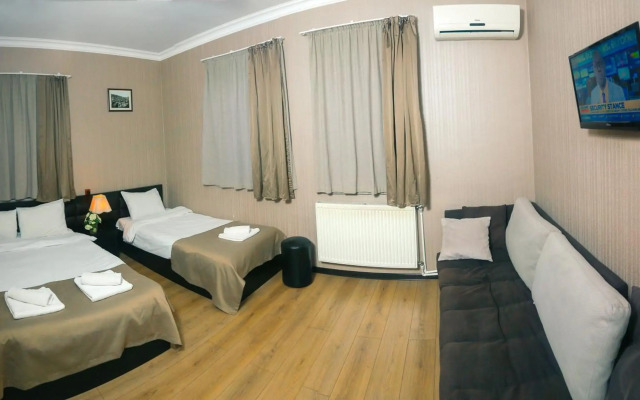 Aryaduta Suites Semanggi