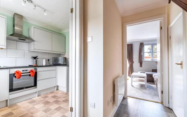 Sovereign House - by TJ Serviced Property