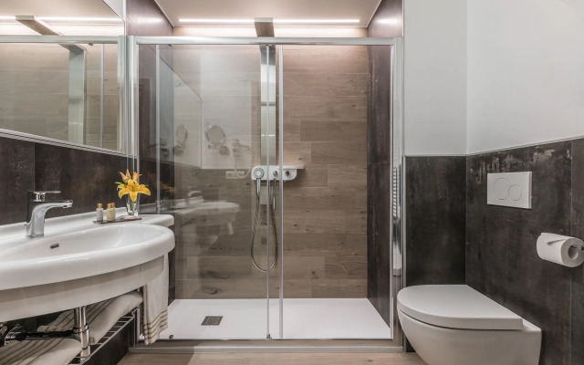 Astoria Deluxe Rooms,,Check in presso L’Hotel Astoria, Via Fratelli Rosselli 14 ,,