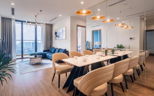 Homefromhome Skylake Apartment