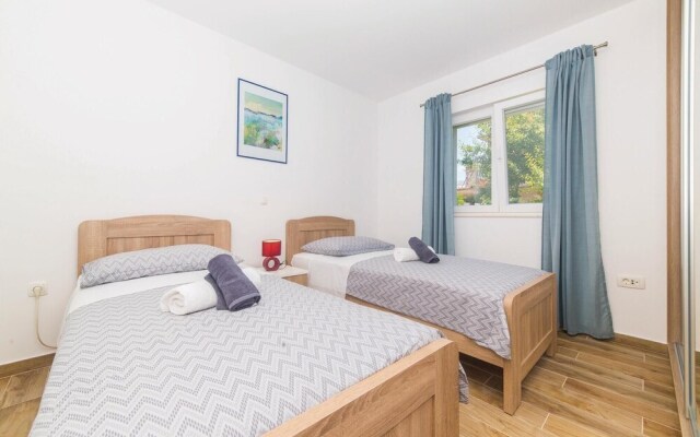 Amazing Home in Kastel Novi With Wifi and 2 Bedrooms