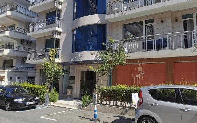 Alexandrov Residence Studio