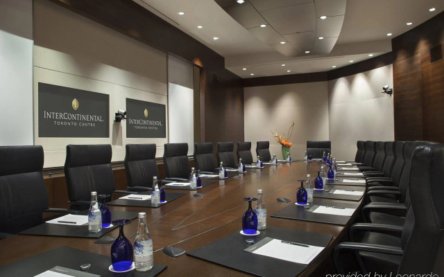 InterContinental Toronto Centre by IHG