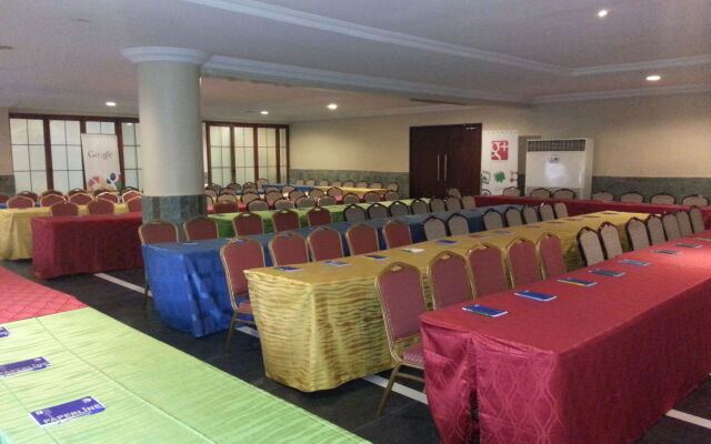 De Rembrandt Hotels & Suites