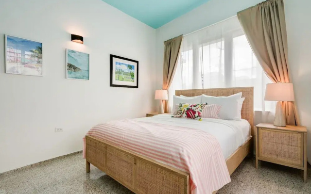 Modern Condado Apartment Pool Free Parking