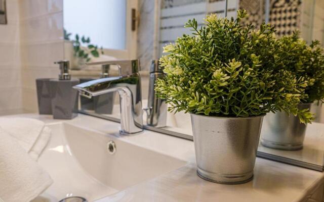 Italianway - San Leonardo with private beach