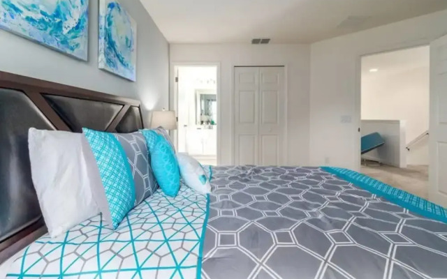 Watersong - 6bd/5.5ba Pool Home #6wr120
