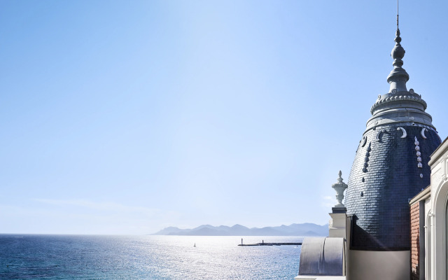 Carlton Cannes, a Regent Hotel