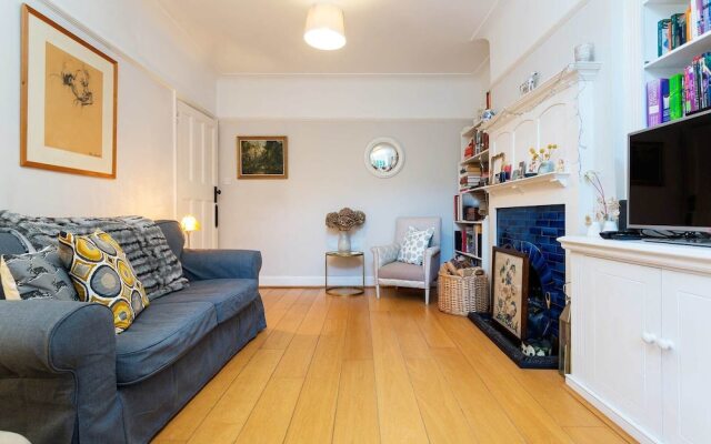 Enchanting in East Sheen