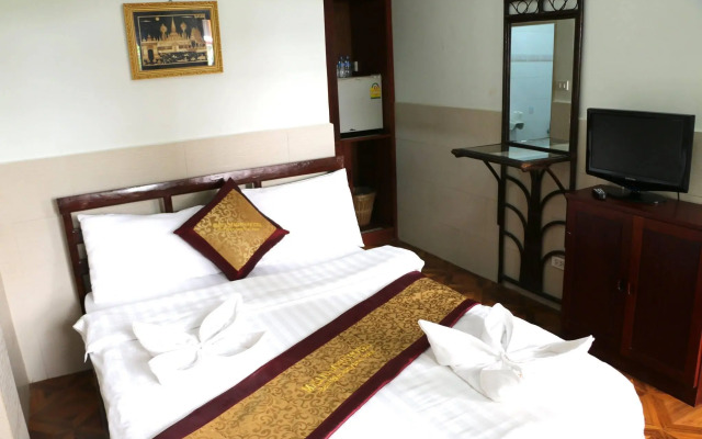 Mali Namphu Hotel