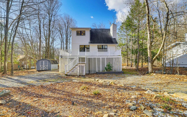 Spacious Tobyhanna Getaway: Echo Lake Access!