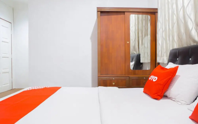 OYO 90037 The 7 Lodge Tambunan
