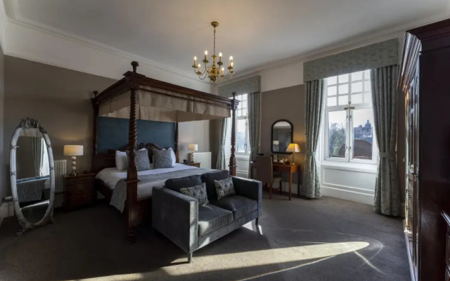 Sherbrooke Castle Hotel