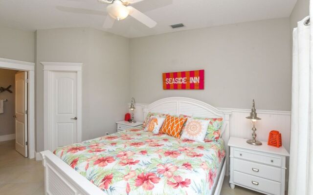 Sea Breeze by AMI Locals